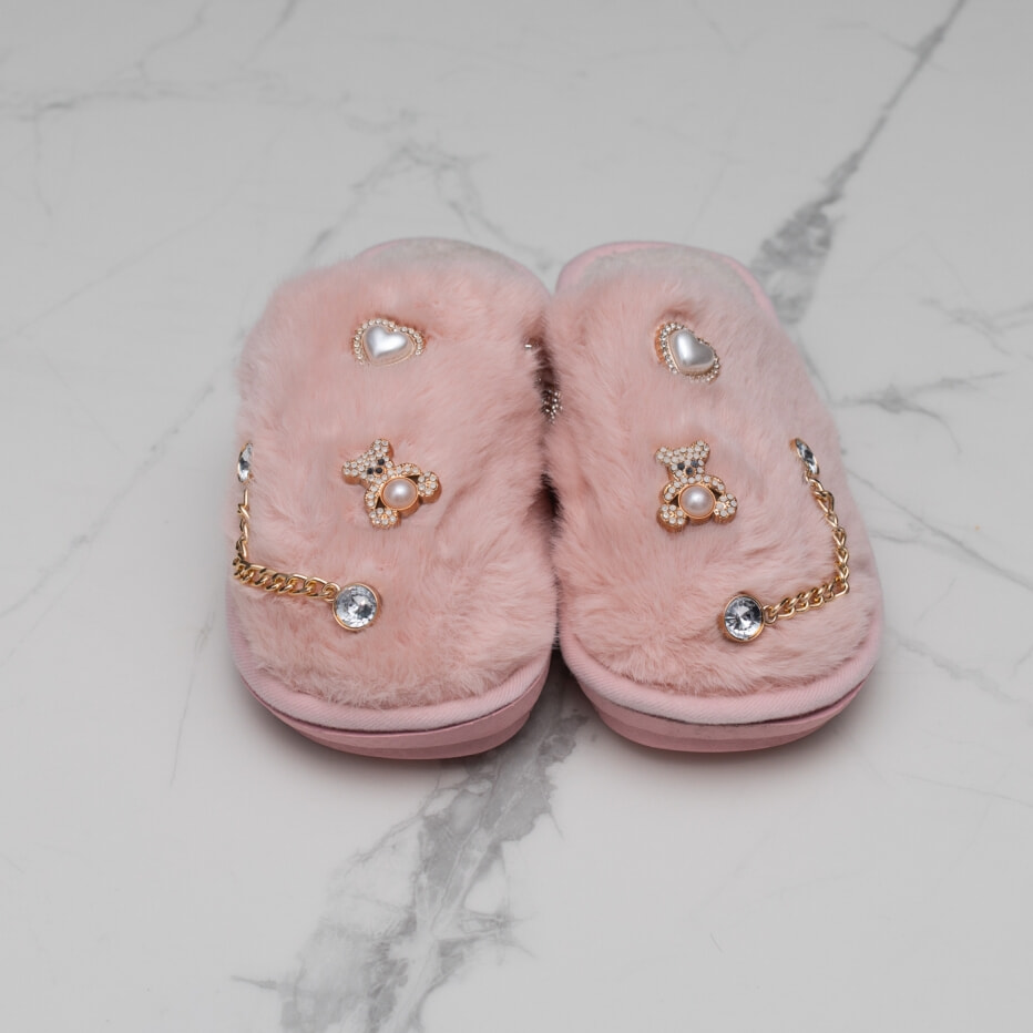 Γυναικεία Παντόφλα Γούνινη με Charms